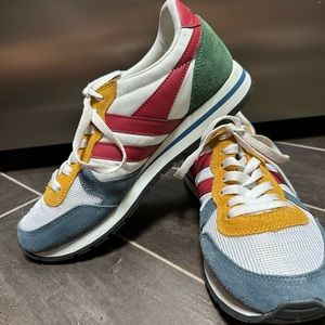 Gola sneakers